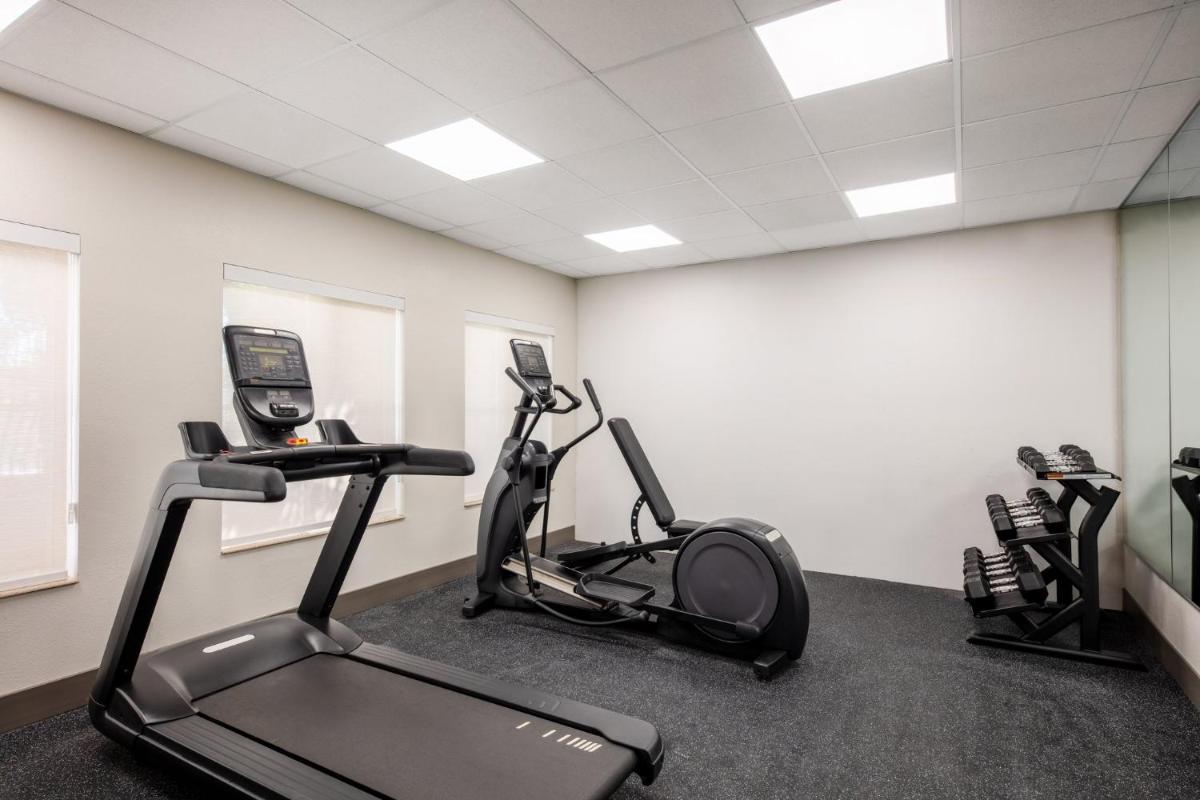 Holiday Inn Express Turlock an IHG Hotel - image 2