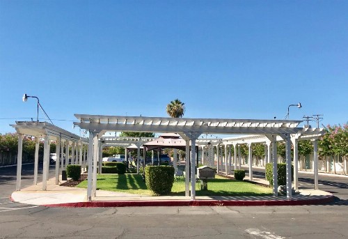 Sunrise Inn - image 1