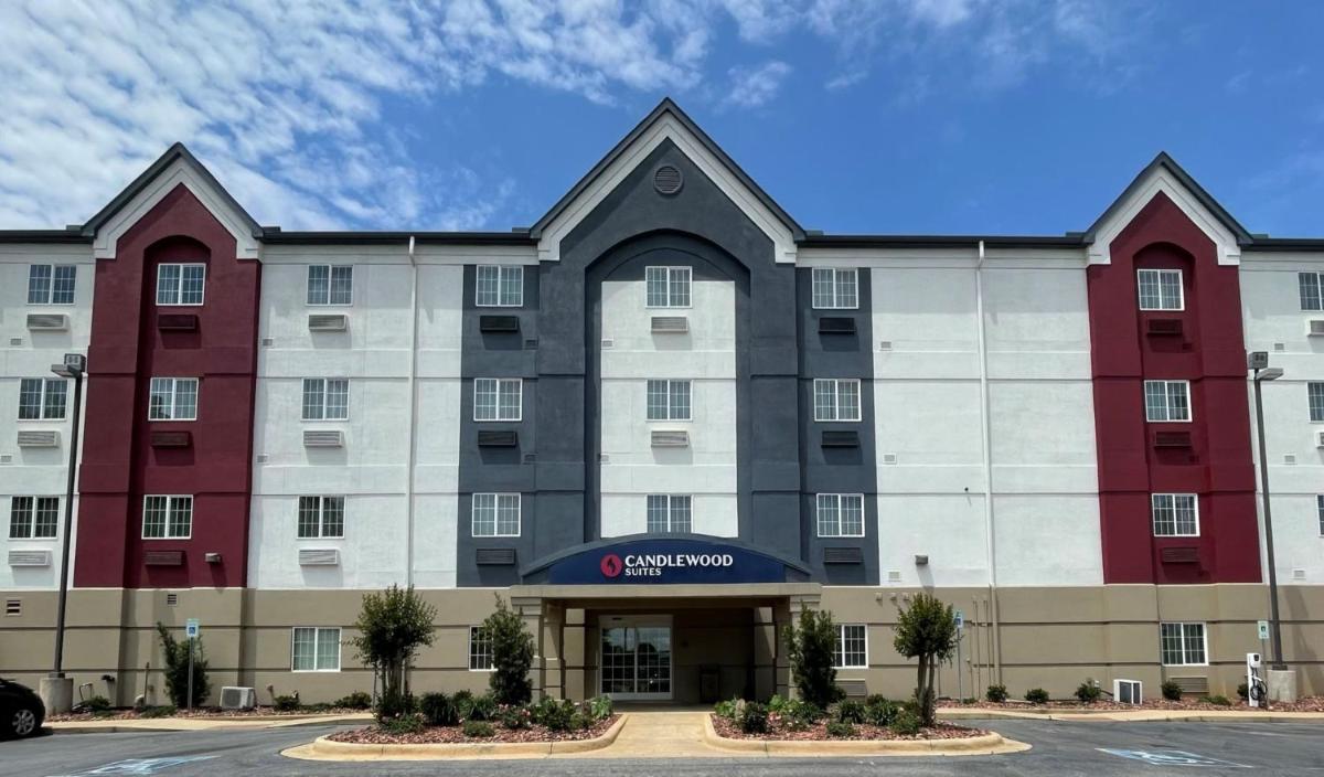 Candlewood Suites Tuscaloosa an IHG Hotel - main image