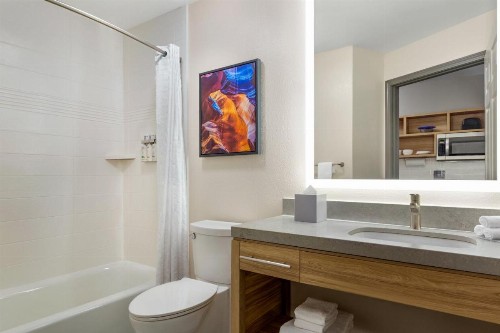 Candlewood Suites Tuscaloosa an IHG Hotel - image 21