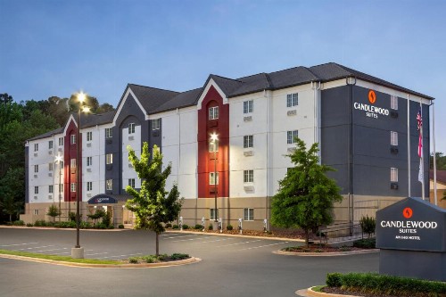 Candlewood Suites Tuscaloosa an IHG Hotel - image 38