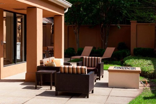 Courtyard Tuscaloosa - image 9