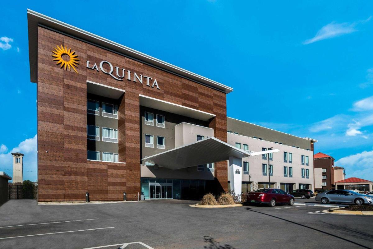 La Quinta by Wyndham Tuscaloosa McFarland - image 2