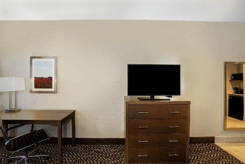 La Quinta by Wyndham Tuscaloosa McFarland - image 31