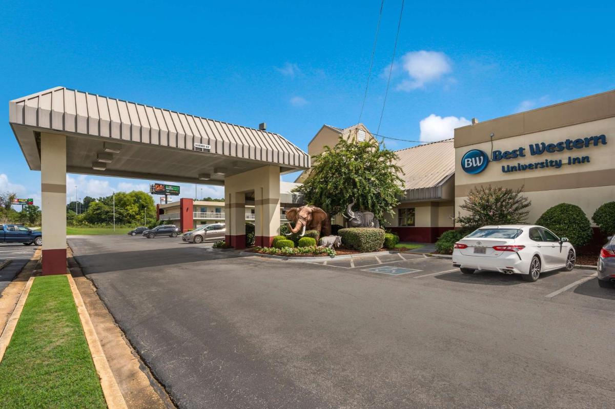 Best Western University Inn - image 4