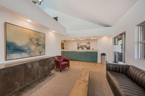 Best Western University Inn - image 9
