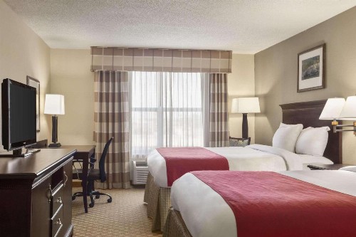 Country Inn & Suites by Radisson Tuscaloosa AL - image 2