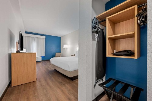 Quality Inn Tuscaloosa - image 3