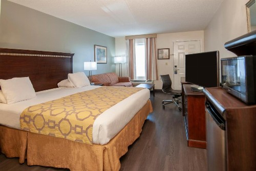 Baymont by Wyndham Tuscaloosa - image 17