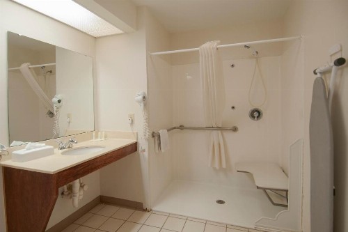 Baymont by Wyndham Tuscaloosa - image 31