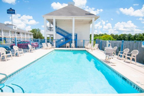 Baymont by Wyndham Tuscaloosa - image 35