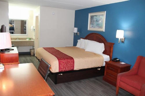 Americas Best Value Inn Tuscaloosa - image 11