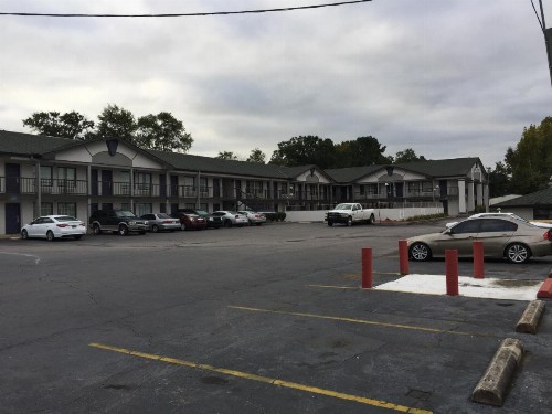 Americas Best Value Inn Tuscaloosa - image 15