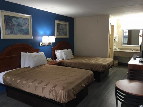 Americas Best Value Inn Tuscaloosa - image 19
