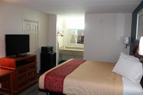 Americas Best Value Inn Tuscaloosa - image 2