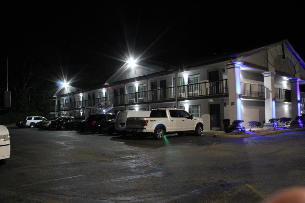 Americas Best Value Inn Tuscaloosa - image 7