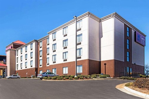 Comfort Suites Tuscaloosa near University