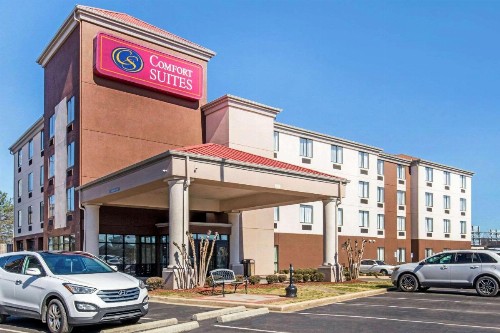 Comfort Suites Tuscaloosa near University - image 9