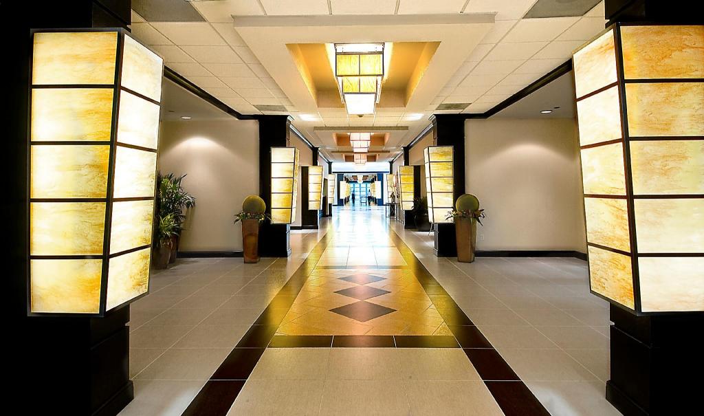 Hotel Capstone - main image