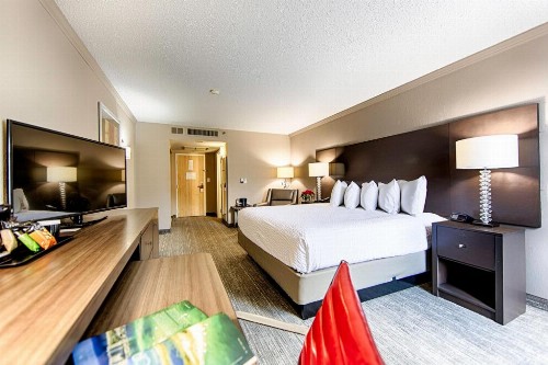 Hotel Capstone - image 20