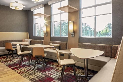 Residence Inn by Marriott Tuscaloosa - image 5