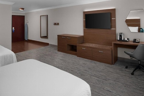 Holiday Inn Express Hotel & Suites Twentynine Palms an IHG Hotel - image 29