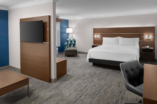 Holiday Inn Express Hotel & Suites Twentynine Palms an IHG Hotel - image 32