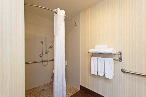 Holiday Inn Express Hotel & Suites Twentynine Palms an IHG Hotel - image 34