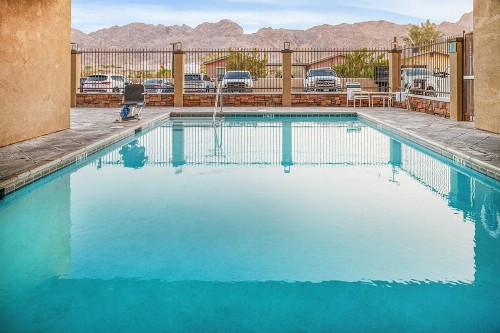 Holiday Inn Express Hotel & Suites Twentynine Palms an IHG Hotel - image 35