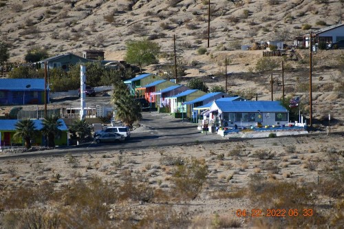 9 Palms Inn