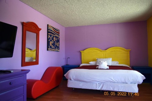 9 Palms Inn - image 4
