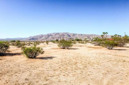 Roadrunner Retreat Near Joshua Tree N Entrance! - image 4