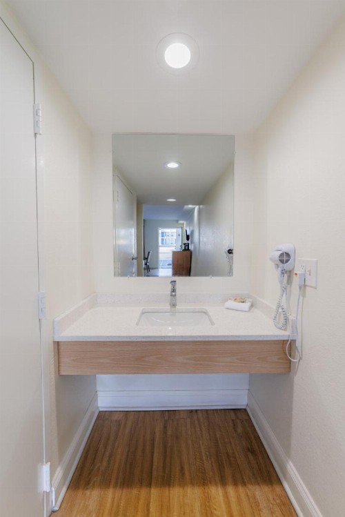 Dunes Inn & Suites - Tybee Island - image 29