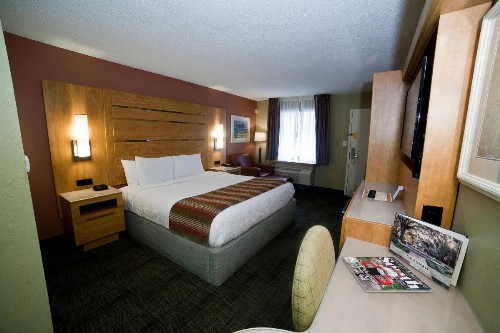 DeSoto Beach Hotel - image 35