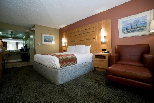 DeSoto Beach Hotel - image 45