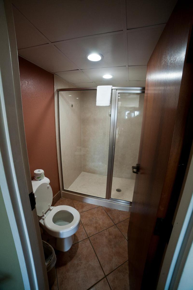 DeSoto Beach Hotel - image 5