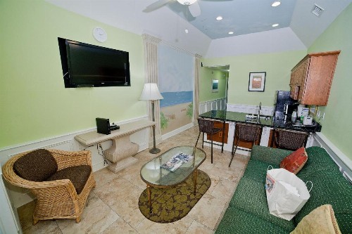 DeSoto Beach Gardens - image 3