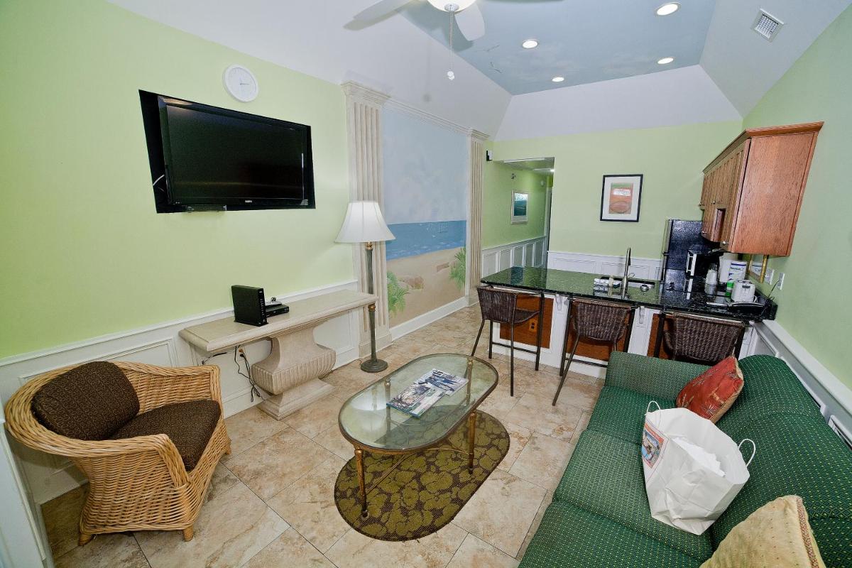 DeSoto Beach Gardens - image 3