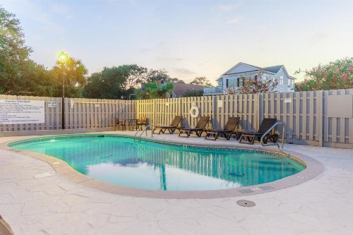 Admiral's Inn on Tybee Island - image 17
