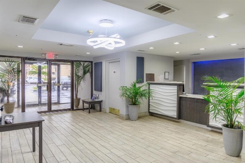 Admiral's Inn on Tybee Island - image 8