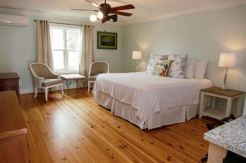 Beachview Inn and Spa - image 11