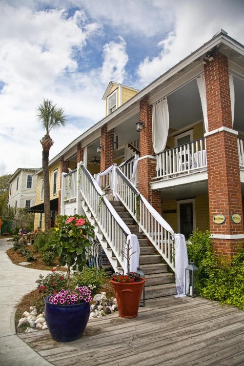 Beachview Inn and Spa - image 25