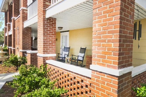 Beachview Inn and Spa - image 28