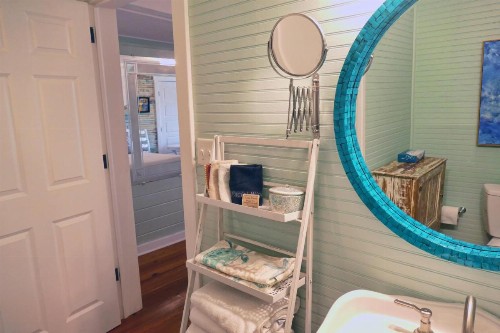 Beachview Inn and Spa - image 35