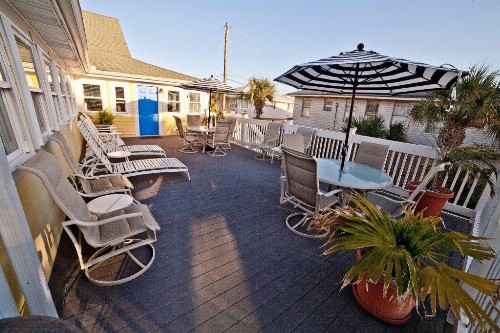 Georgianne Inn & Suites - image 38