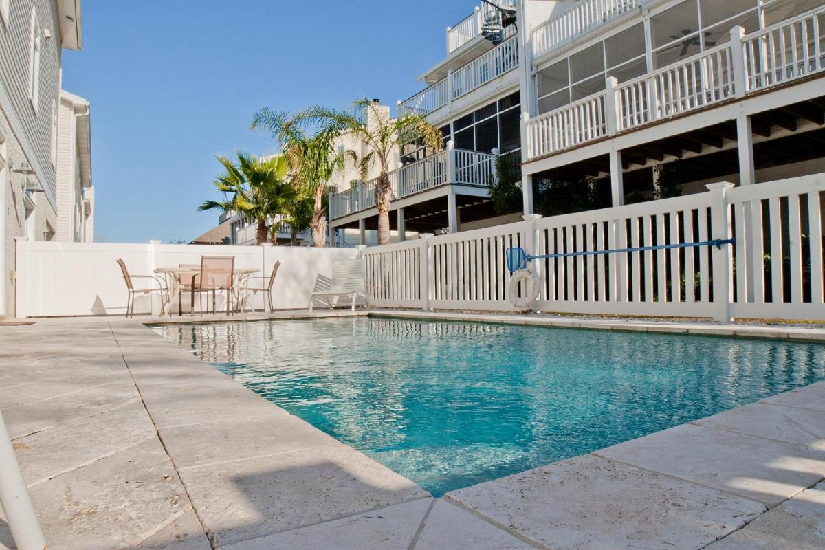 DeSoto Beach Vacation Properties - main image
