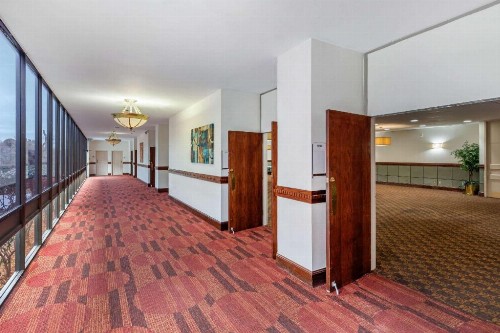 Quality Inn Tyler - Lindale - image 5