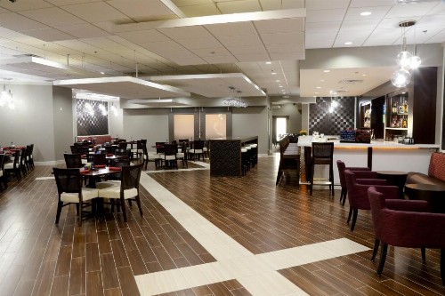Holiday Inn Tyler - Conference Center an IHG Hotel - image 17