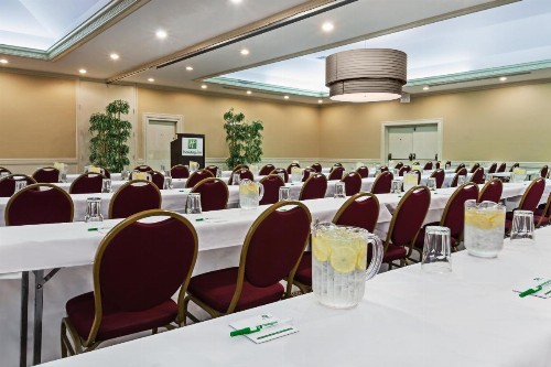 Holiday Inn Tyler - Conference Center an IHG Hotel - image 32