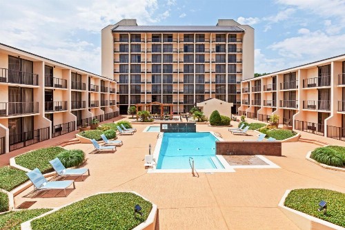 Holiday Inn Tyler - Conference Center an IHG Hotel - image 38